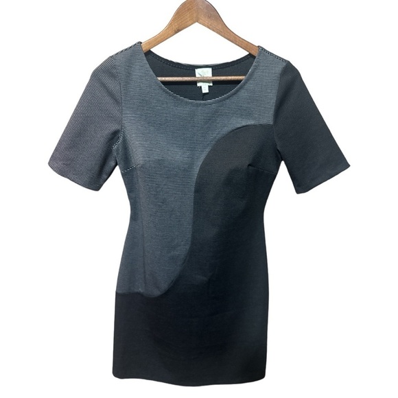 Like New - Anthropologie Weston Wear Mixed Media Ponte Sheath Dress - size XS - Picture 2 of 5